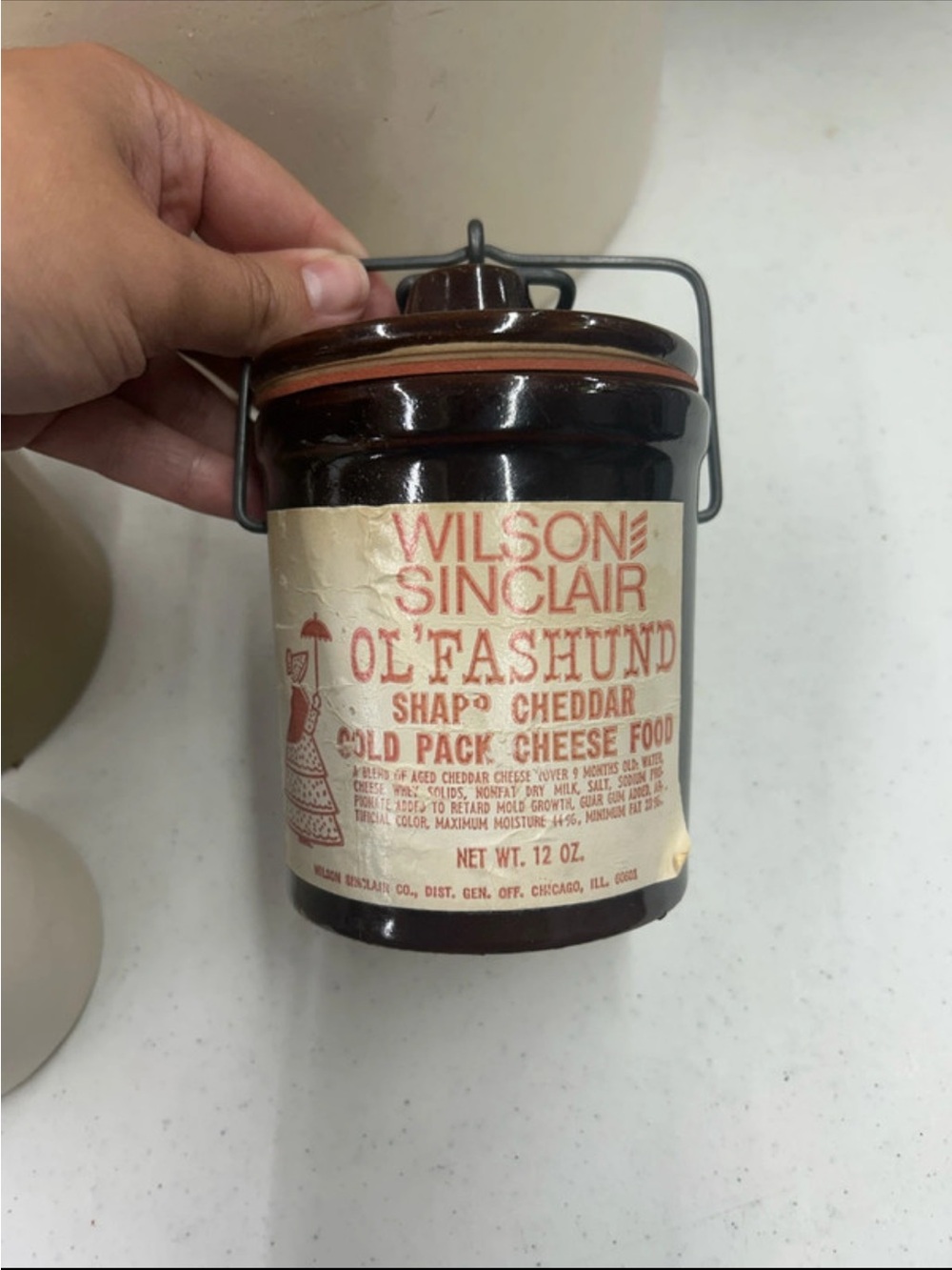 Wilson & Sinclair Ol' Fashund Cheddar Ceramic Jar - Brown